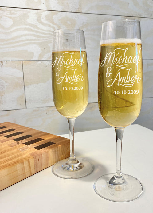 First Names Engraved Wedding Glass Champagne Flutes Set of 2